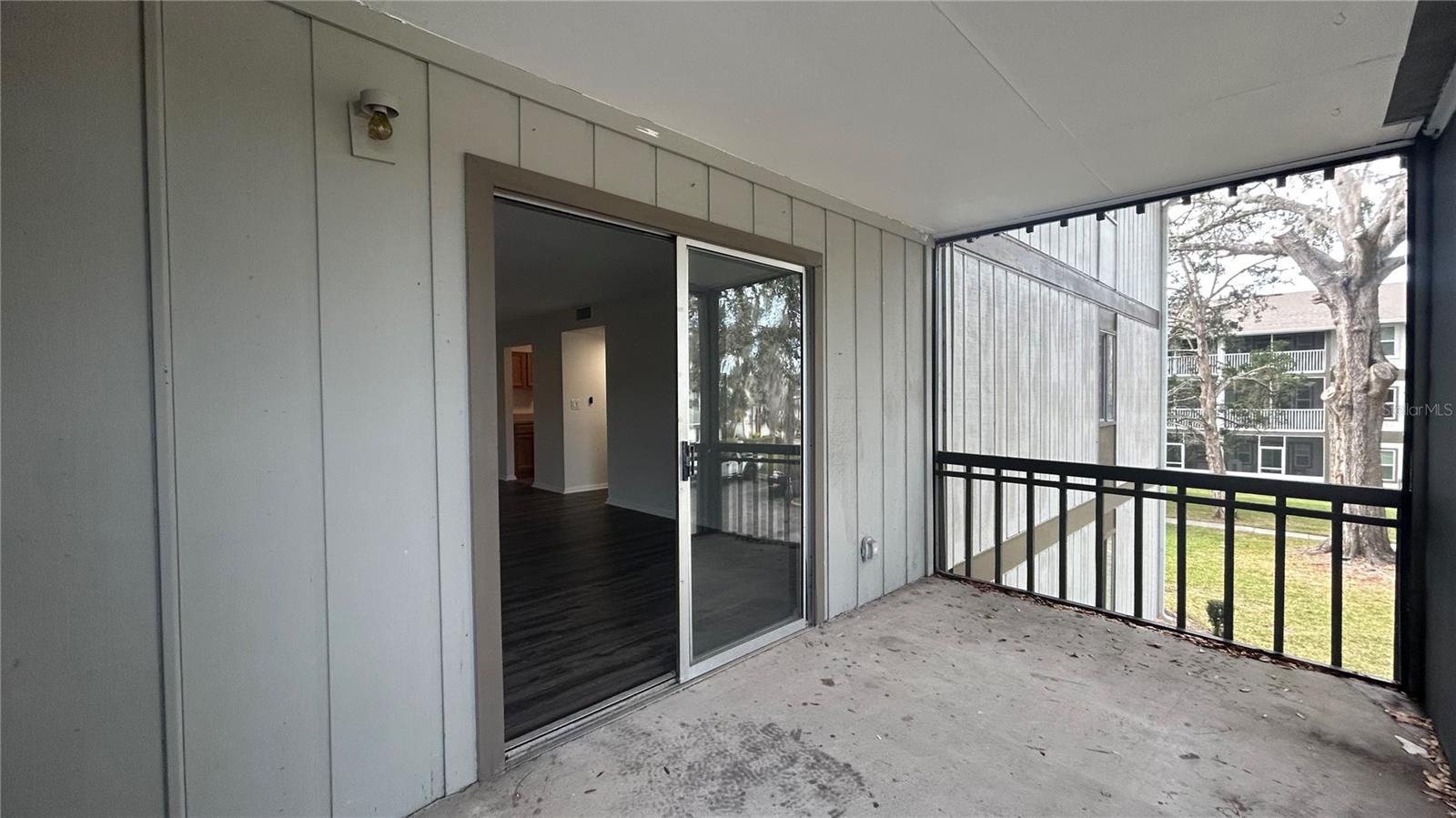 OAKS - Residential Lease