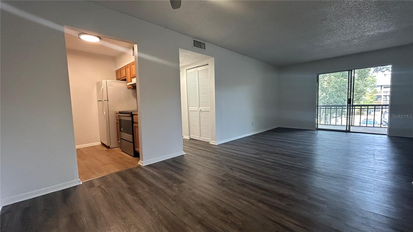 OAKS - Residential Lease