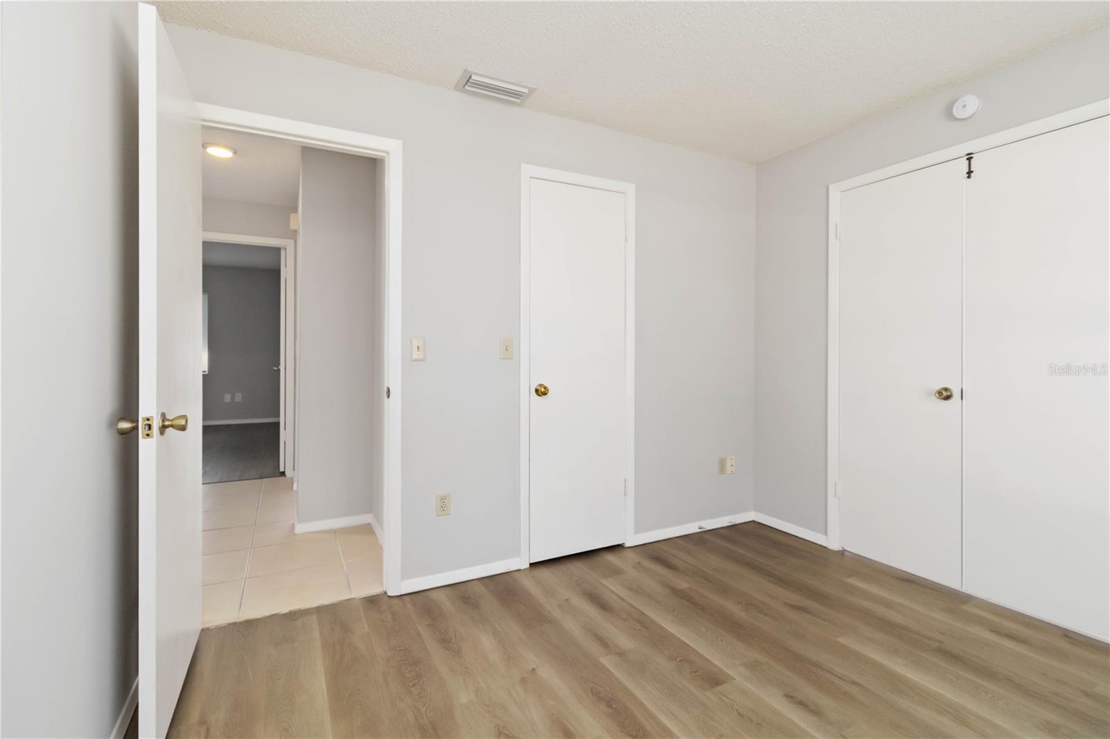 COUNTRY VILLAGE UNIT 2 - Residential