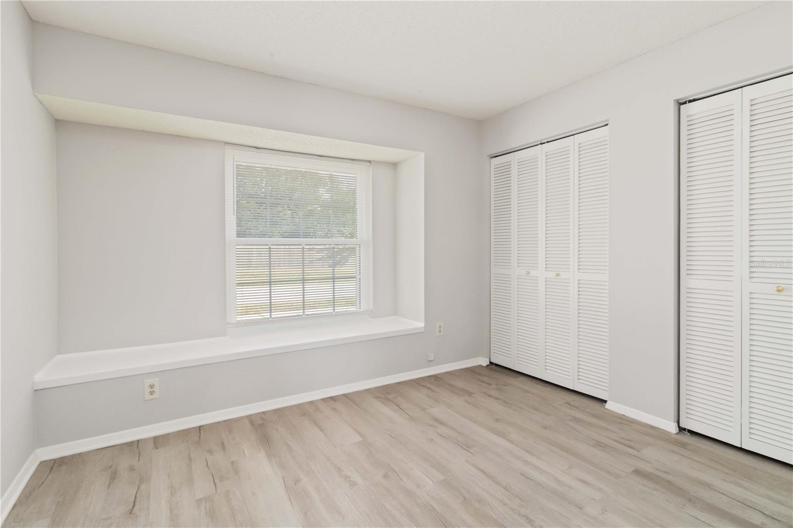 COUNTRY VILLAGE UNIT 2 - Residential