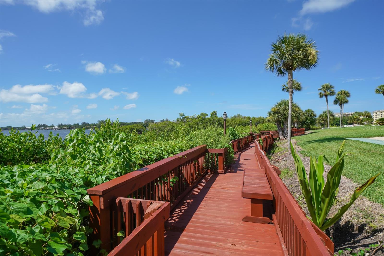 CASTEL DEL MARE - Residential Lease