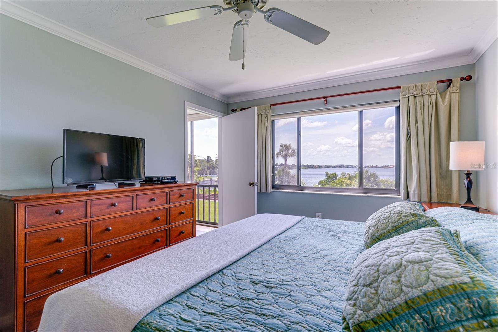 CASTEL DEL MARE - Residential Lease