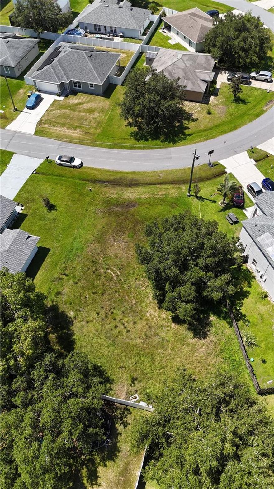 Prime Vacant Lot Clean, Beautiful, and Ideally Located!
Don’t miss this opportunity to own a pristine piece of land in a highly desirable area! This well-maintained, level lot is ready for your dream home or investment project. Conveniently located just minutes from hospitals, schools, and shopping centers, this lot offers the perfect balance of peace and accessibility. Whether you’re building for personal use or investment, this location offers endless potential. Utilities nearby. Drive by and fall in love!