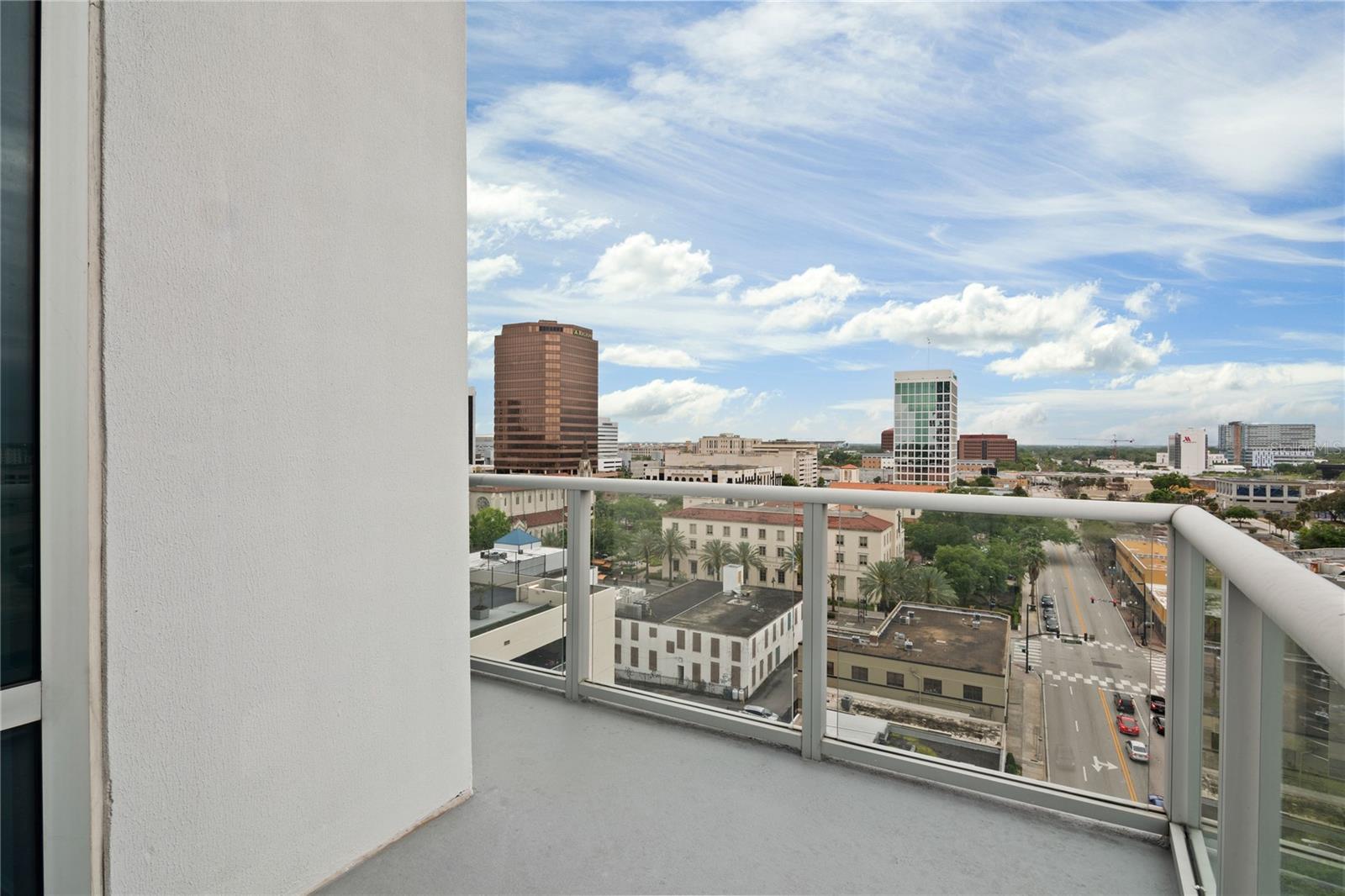 VUE/LK EOLA - Residential