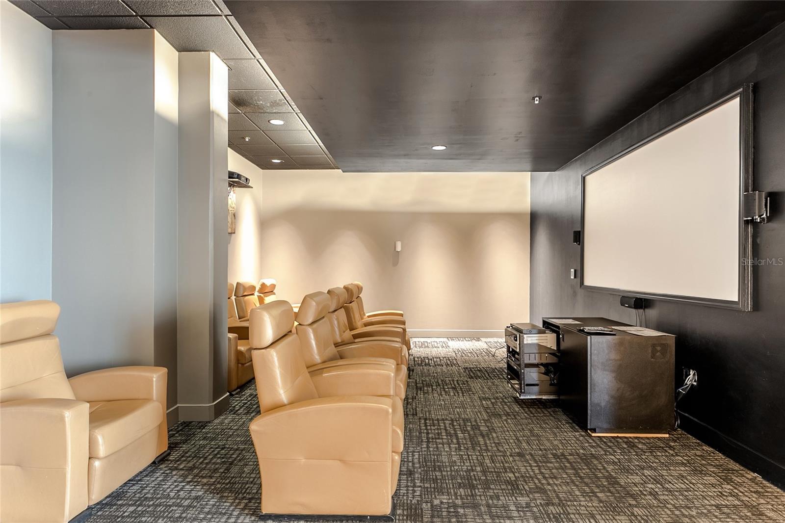 VUE/LK EOLA - Residential