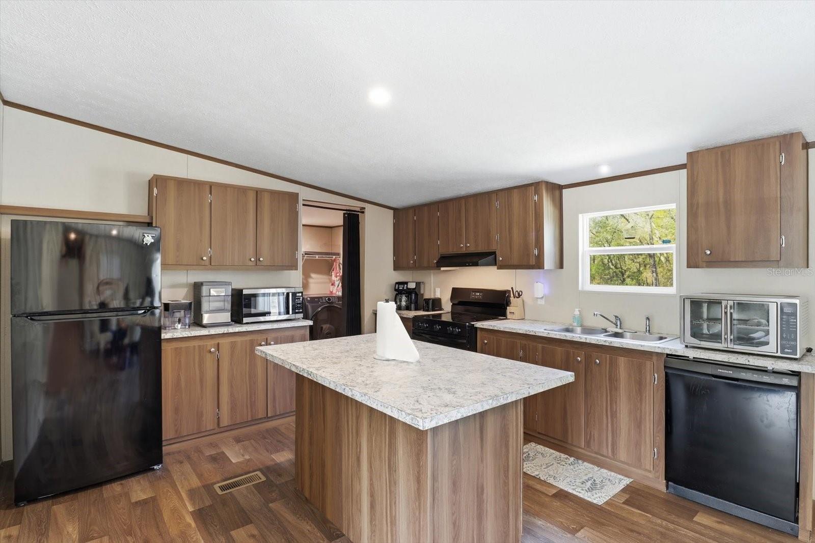 7290 NE 110TH AVENUE