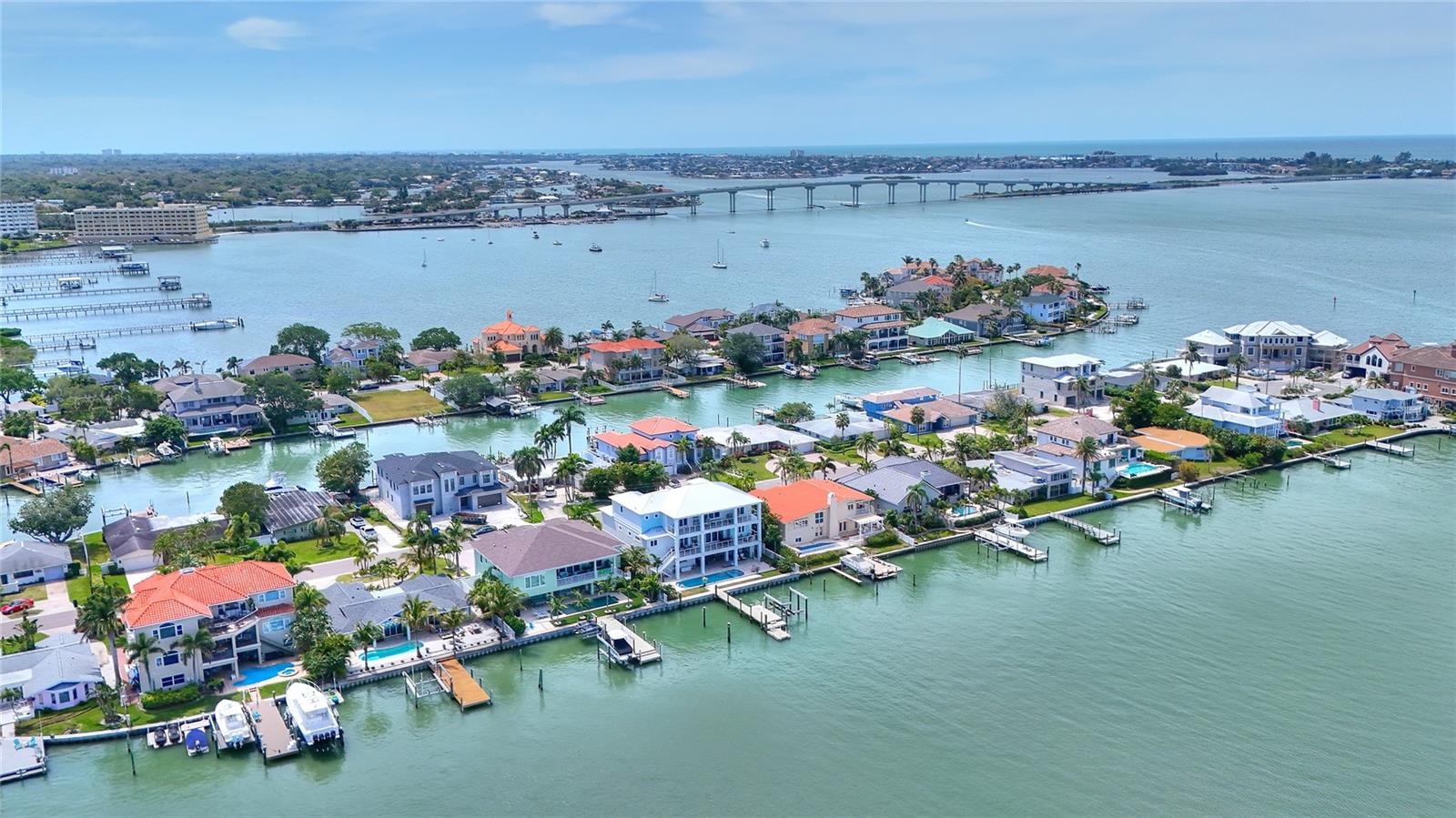 BEL-HARBOR - Residential