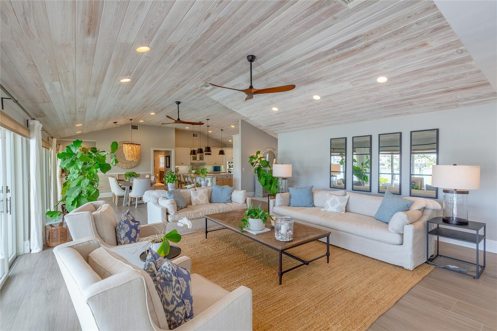 BEL-HARBOR - Residential