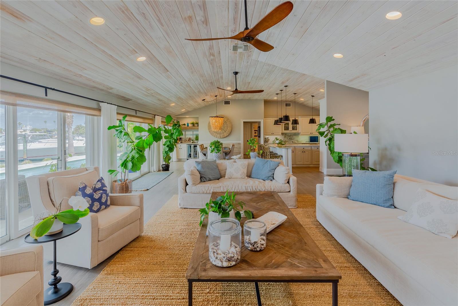 BEL-HARBOR - Residential