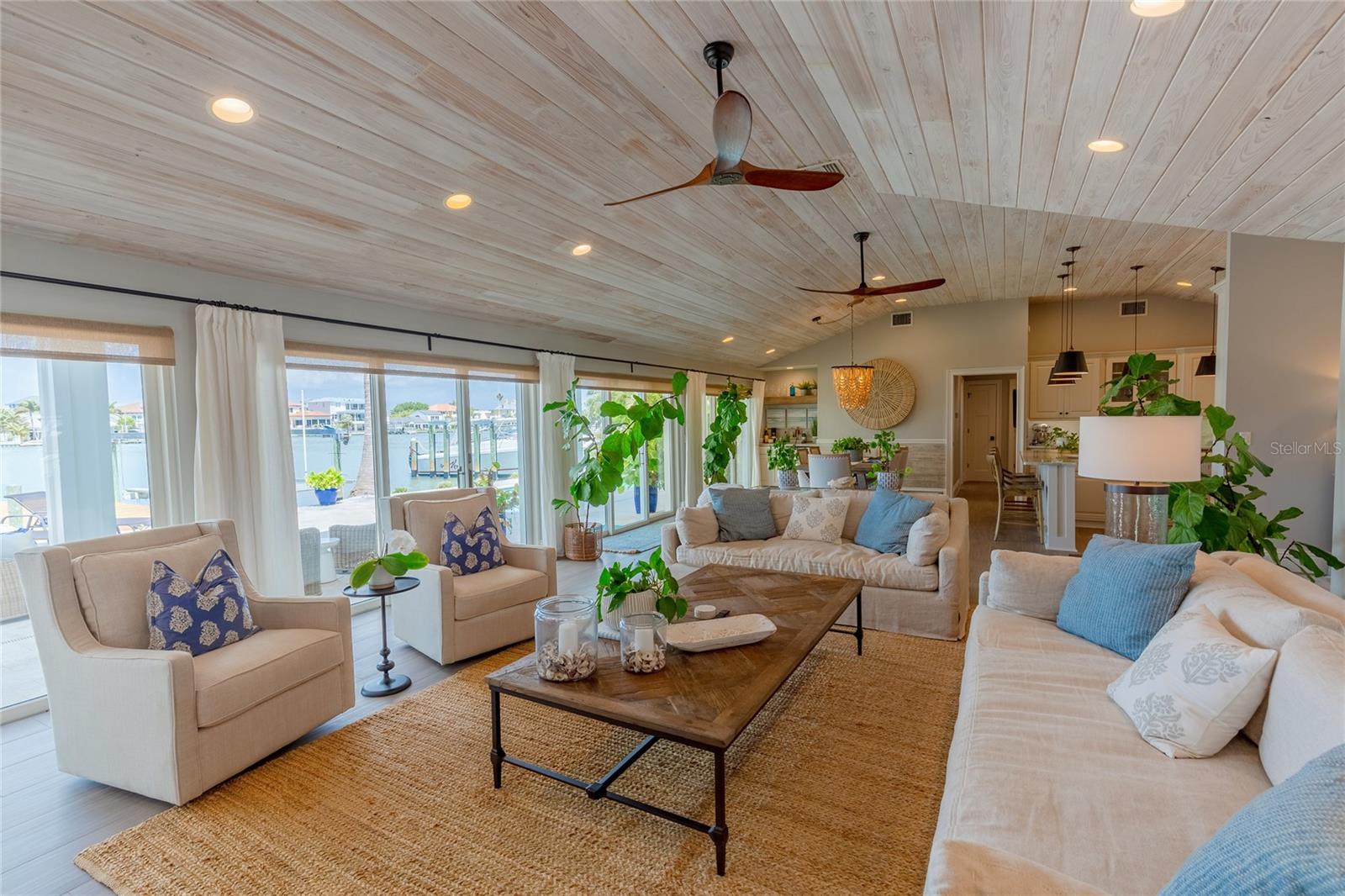 BEL-HARBOR - Residential