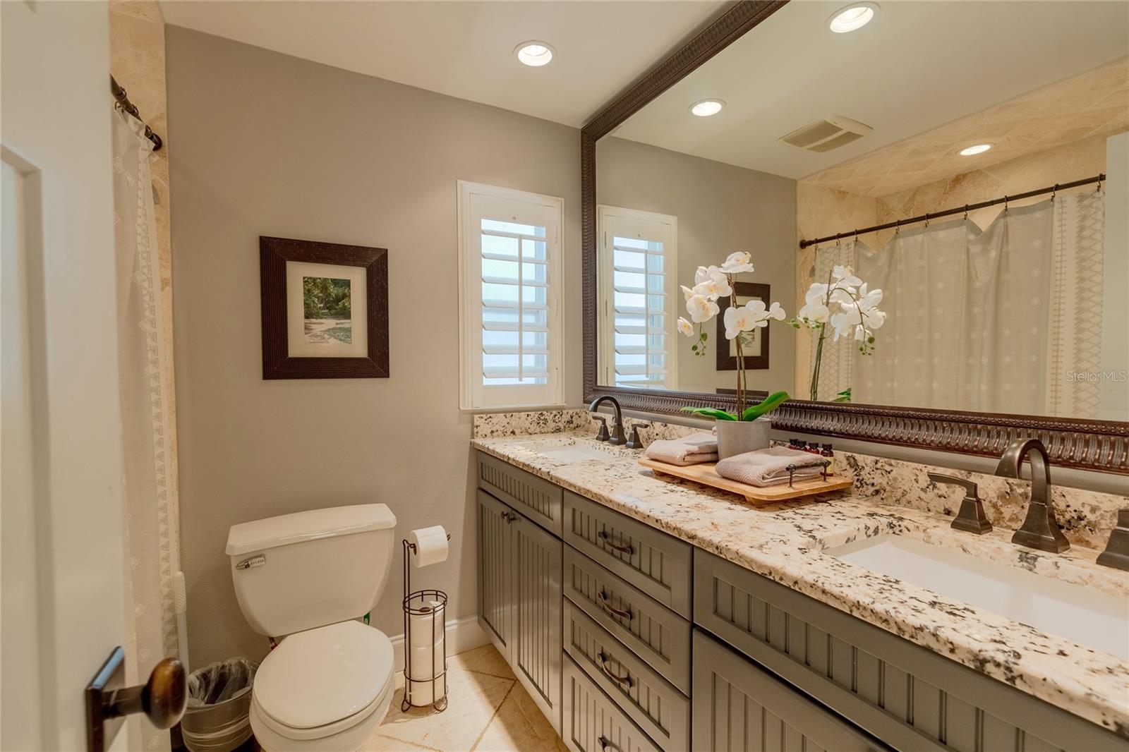 BEL-HARBOR - Residential