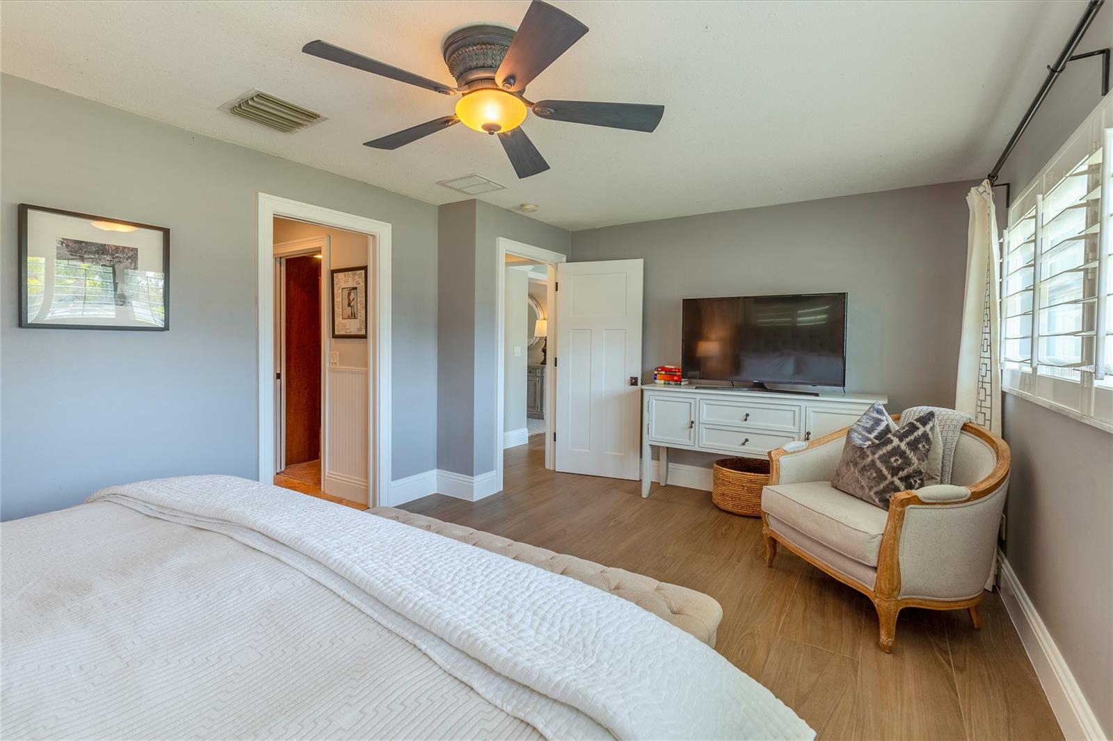 BEL-HARBOR - Residential