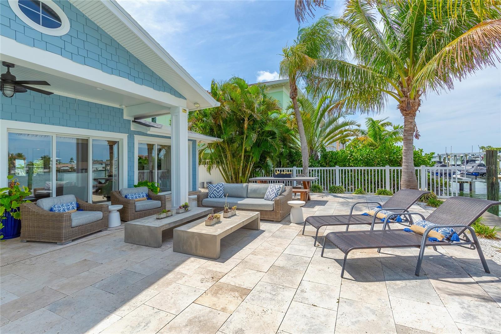 BEL-HARBOR - Residential