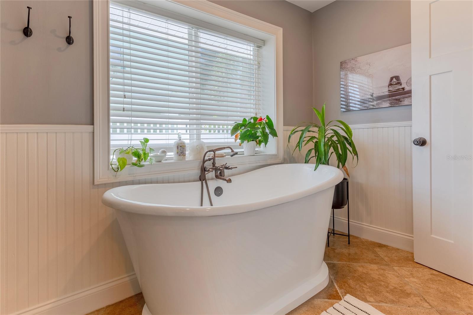 BEL-HARBOR - Residential