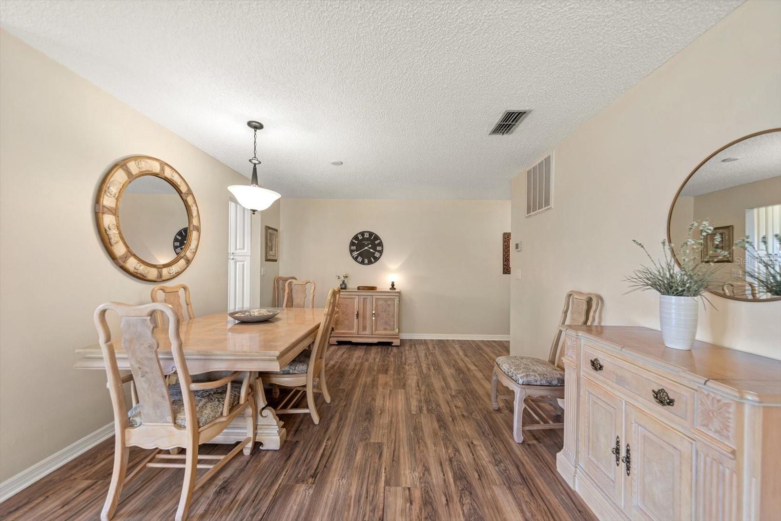 TERRACE PARK OF FIVE TOWNS - Residential