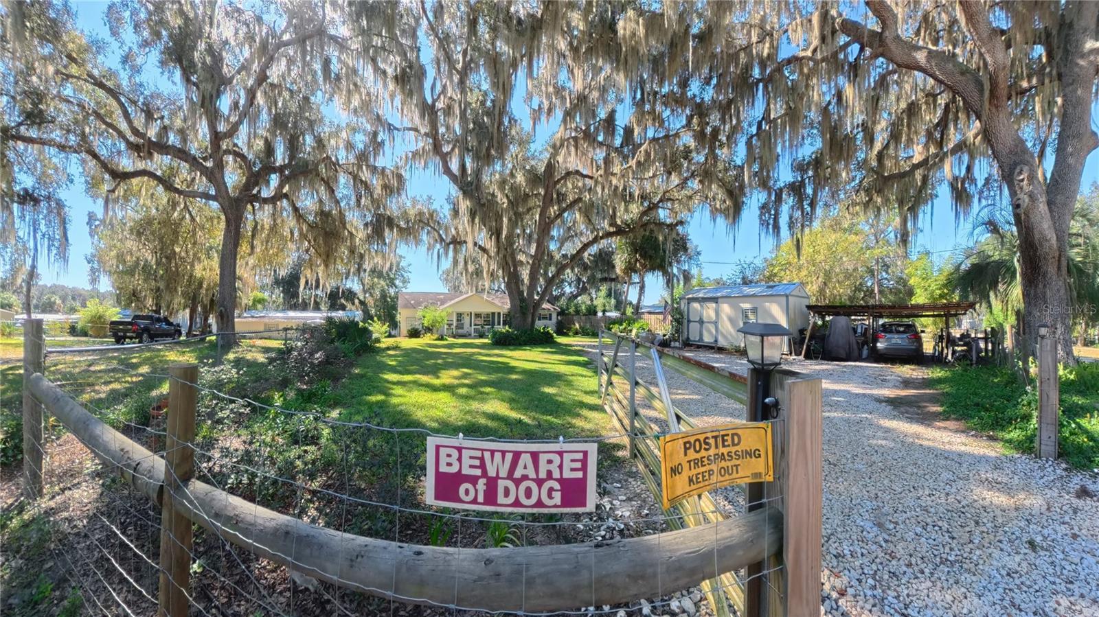 LITTLE ORANGE LAKE - Residential