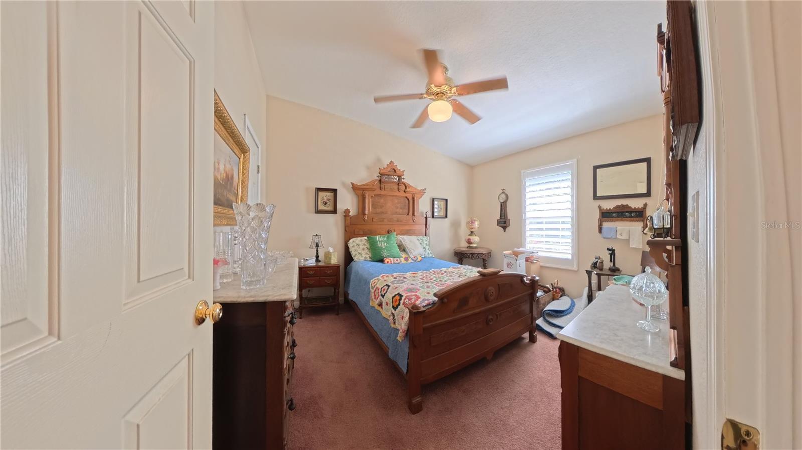 LITTLE ORANGE LAKE - Residential