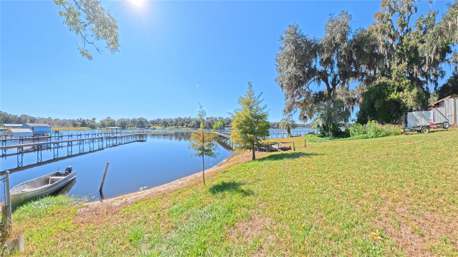 LITTLE ORANGE LAKE - Residential