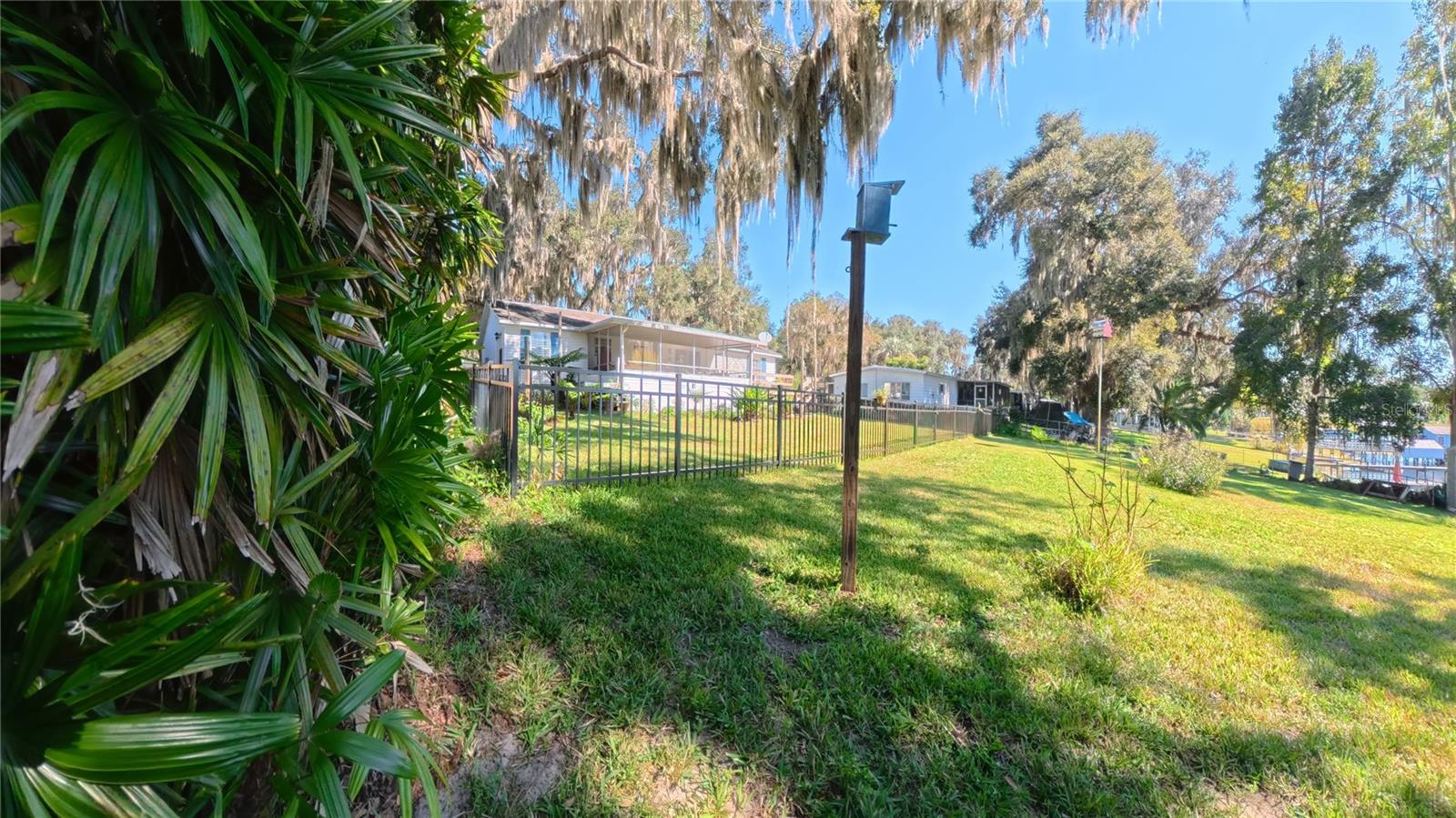 LITTLE ORANGE LAKE - Residential