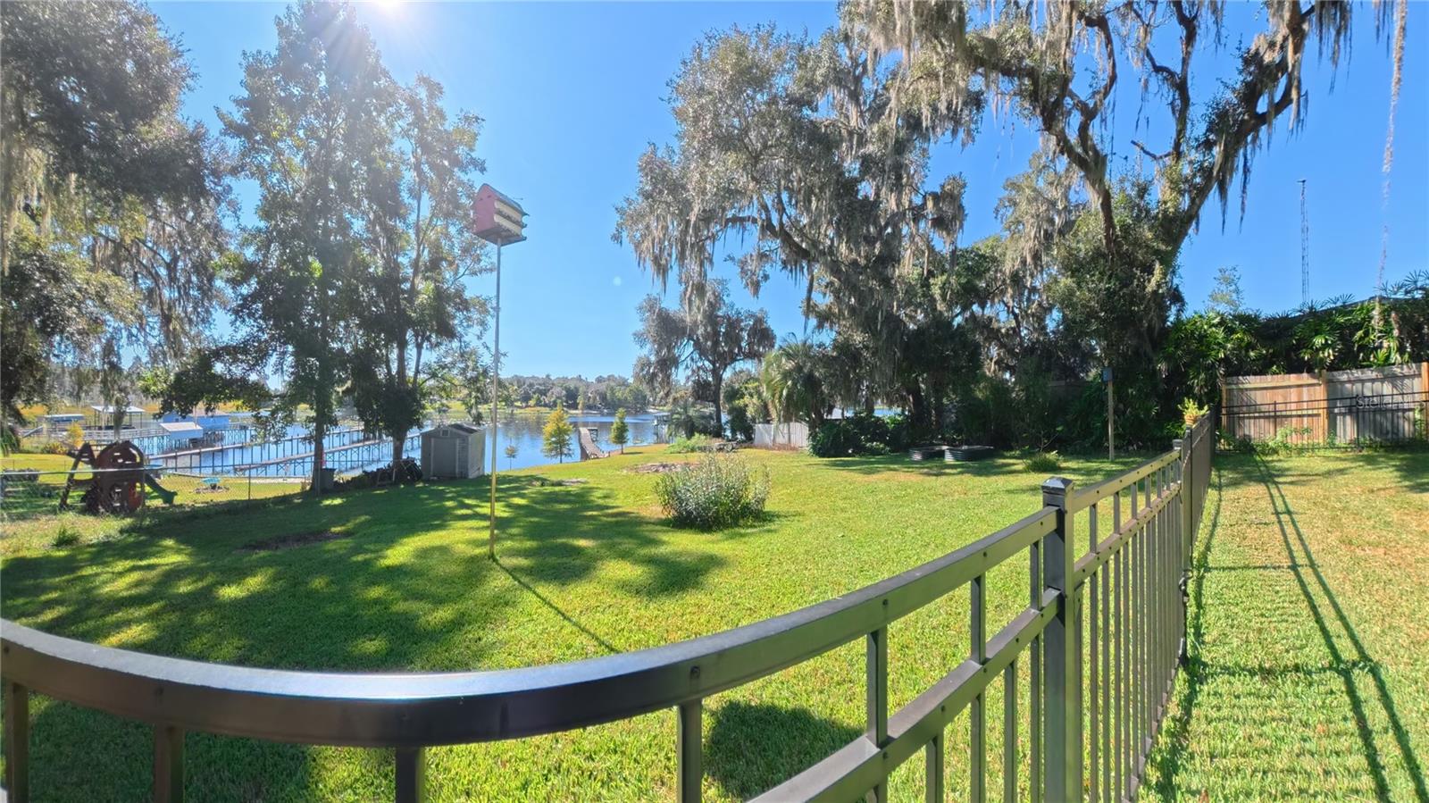 LITTLE ORANGE LAKE - Residential