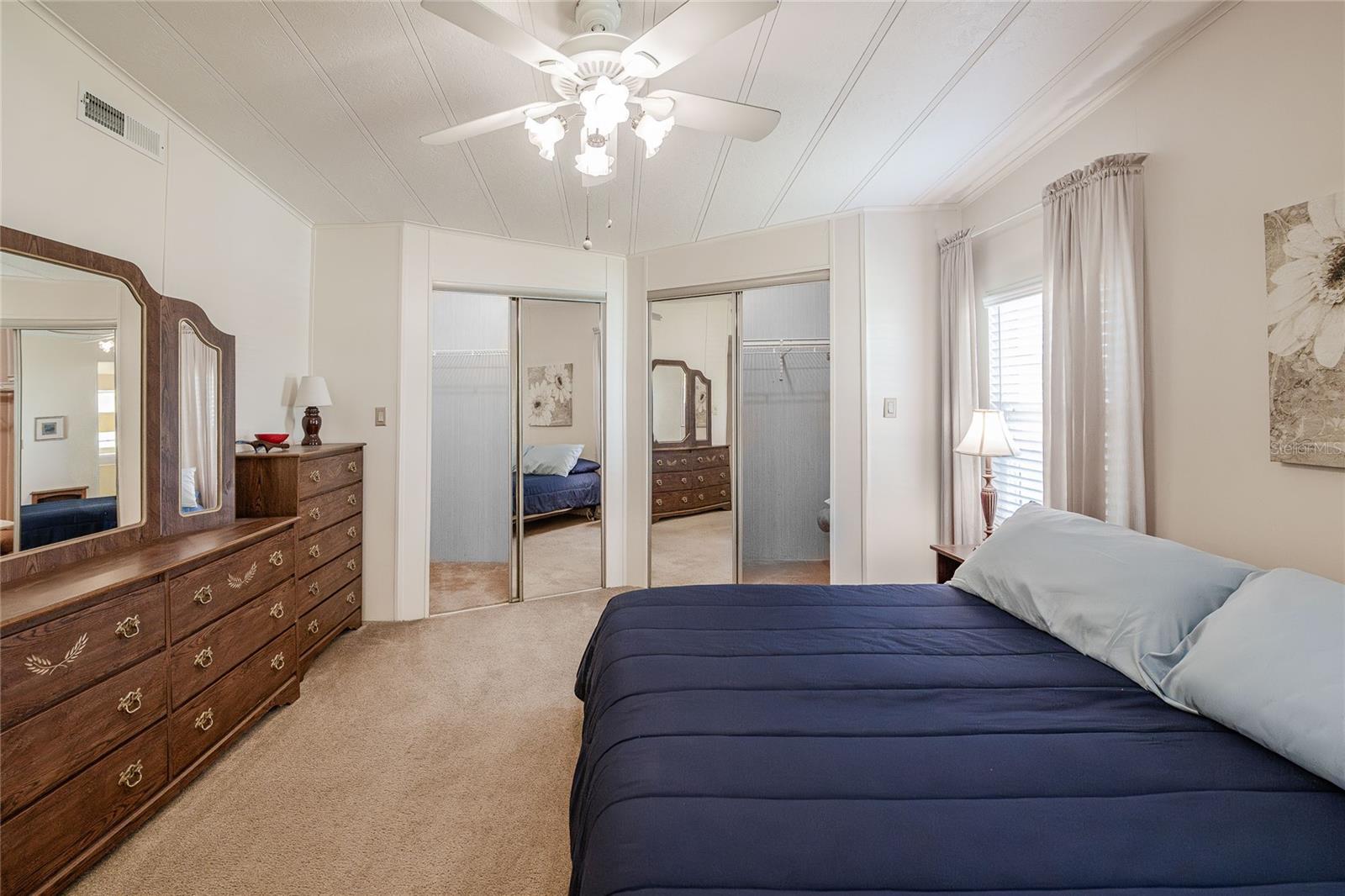 FOXWOOD LAKE ESTATES PH 01 - Residential