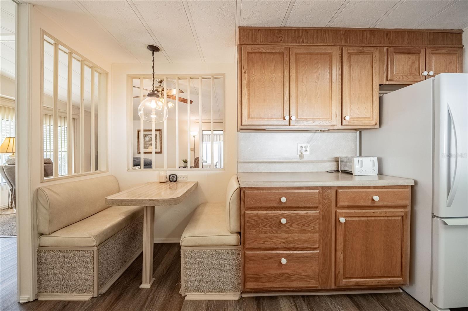 FOXWOOD LAKE ESTATES PH 01 - Residential