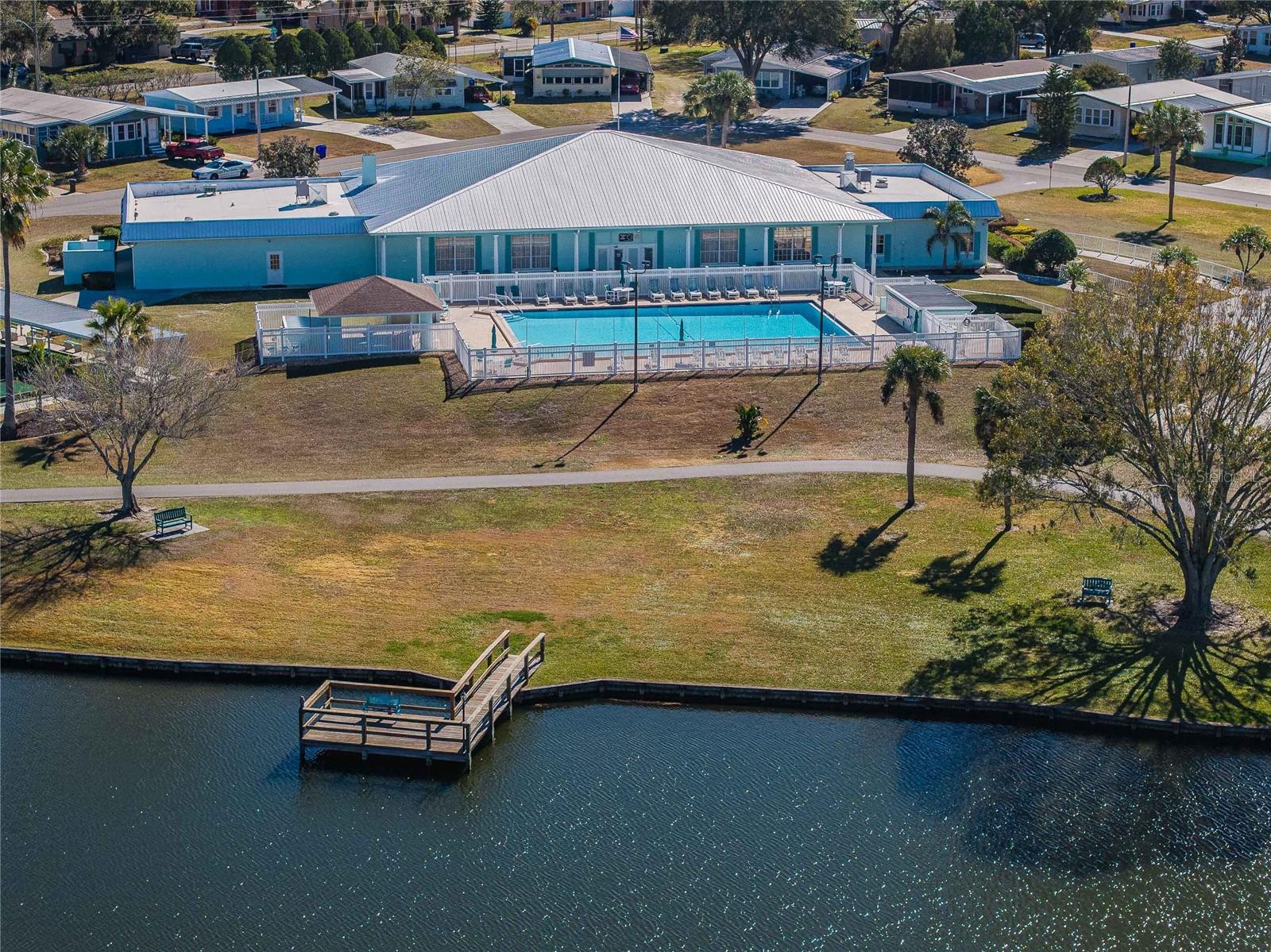 FOXWOOD LAKE ESTATES PH 01 - Residential