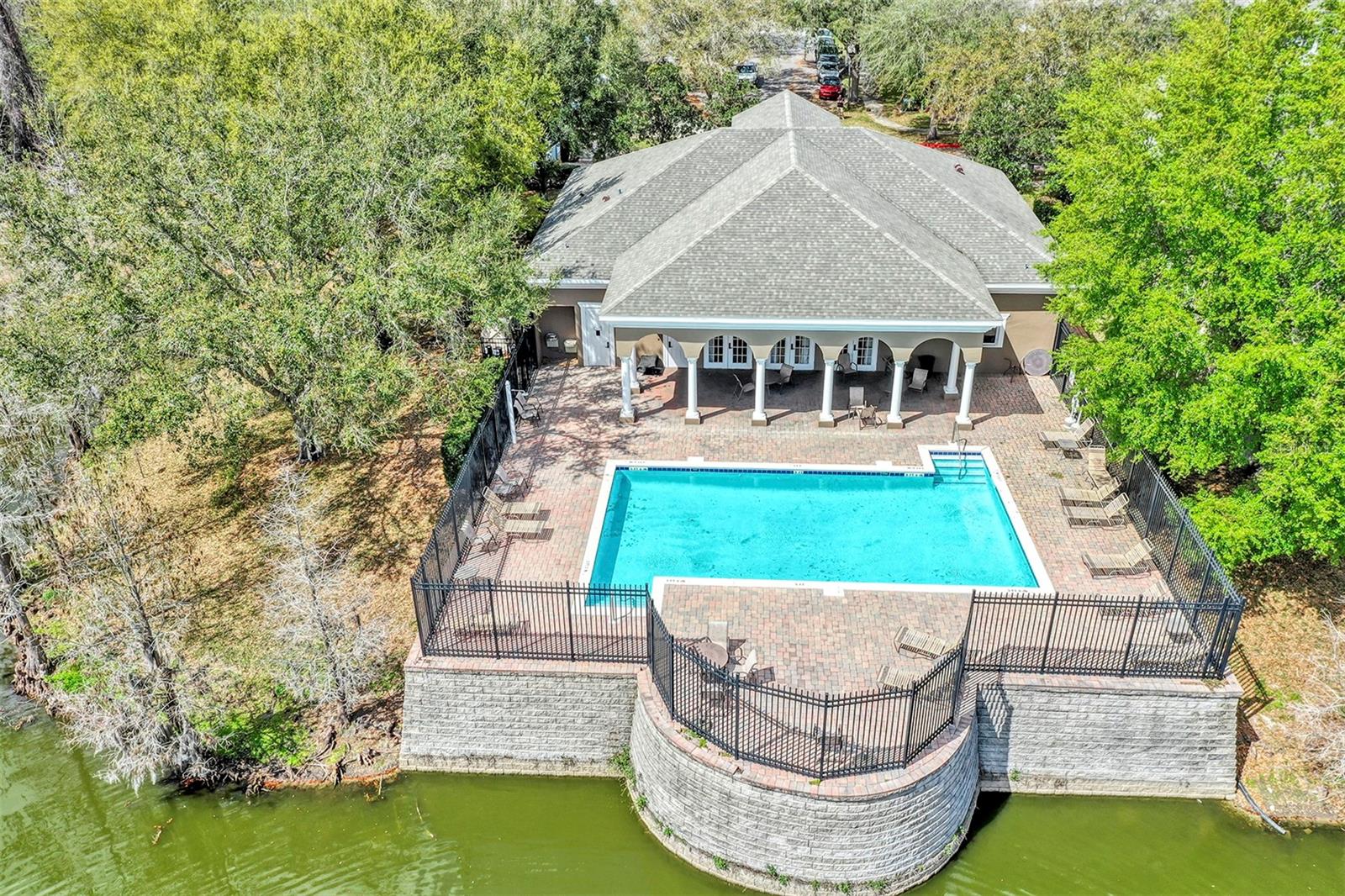 VILLA CAPRI AT METROWEST PH 2 - Residential