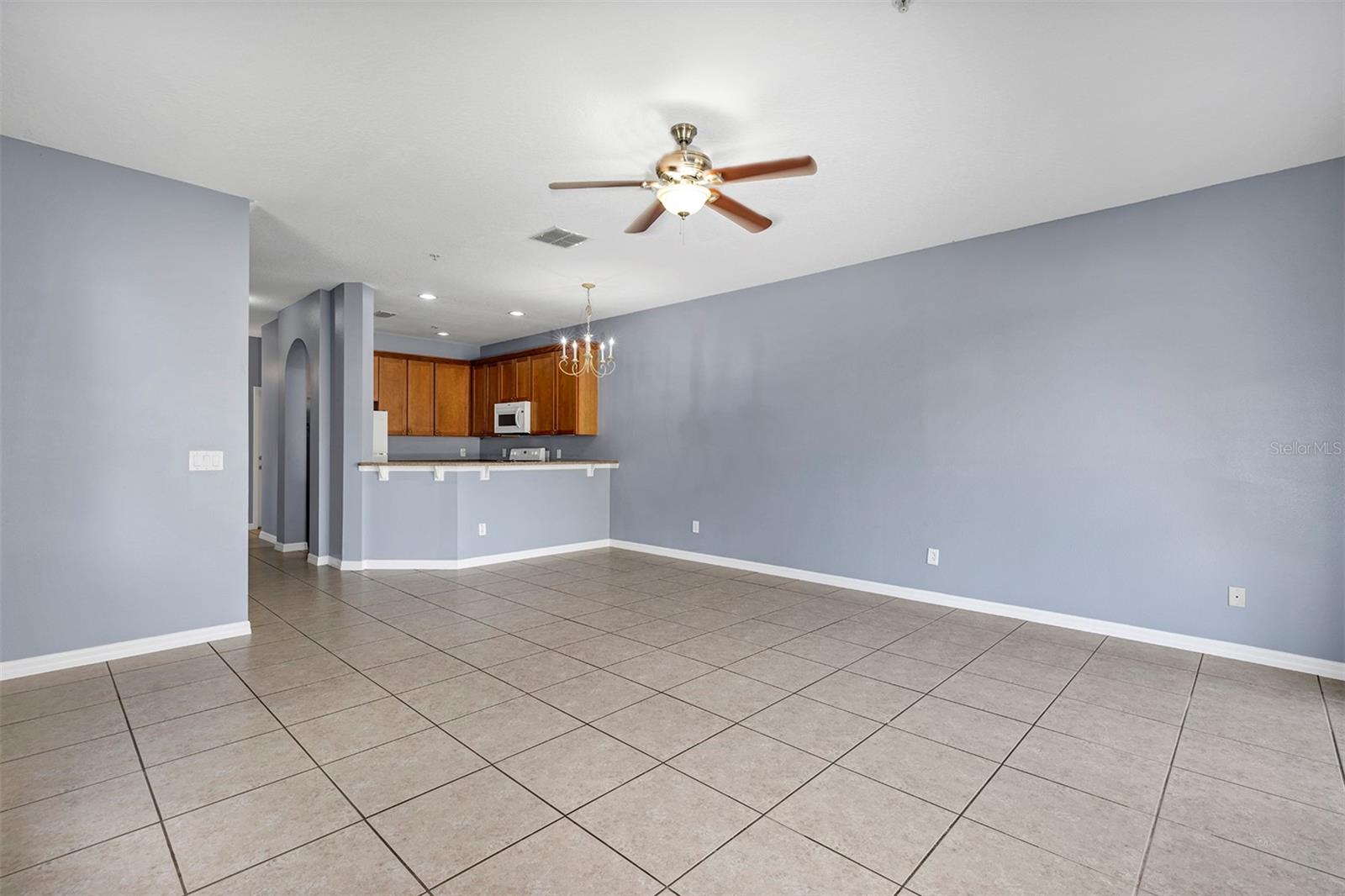 VILLA CAPRI AT METROWEST PH 2 - Residential