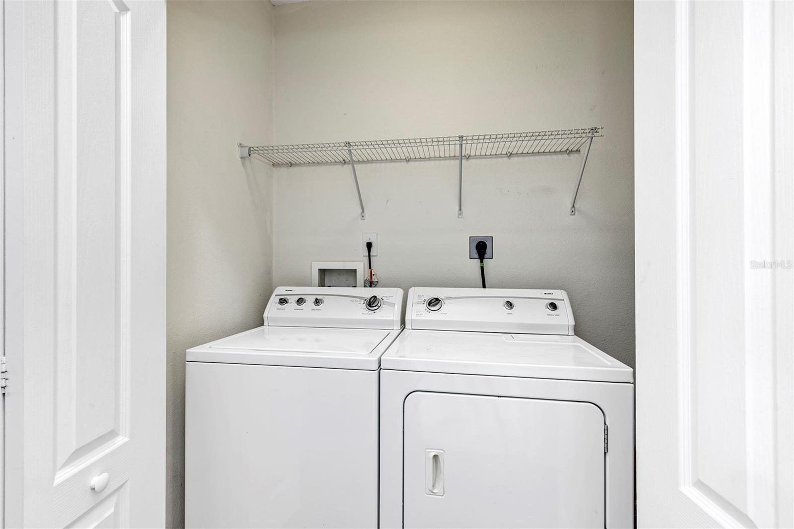 VILLA CAPRI AT METROWEST PH 2 - Residential