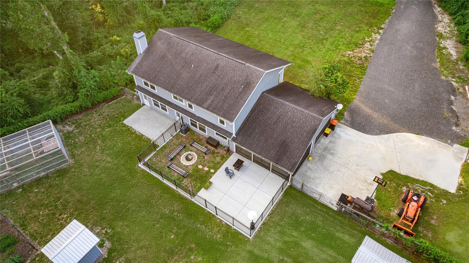 REDDING CIRCLE - Residential