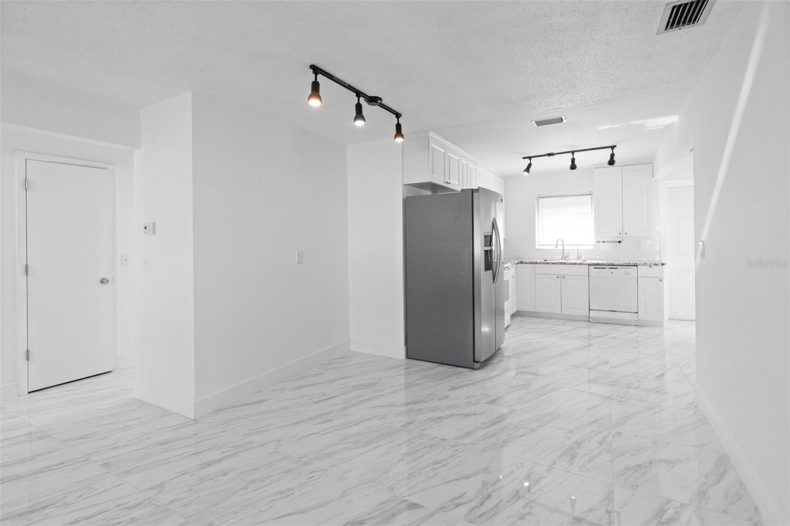 VENDOME VILLAGE - Residential