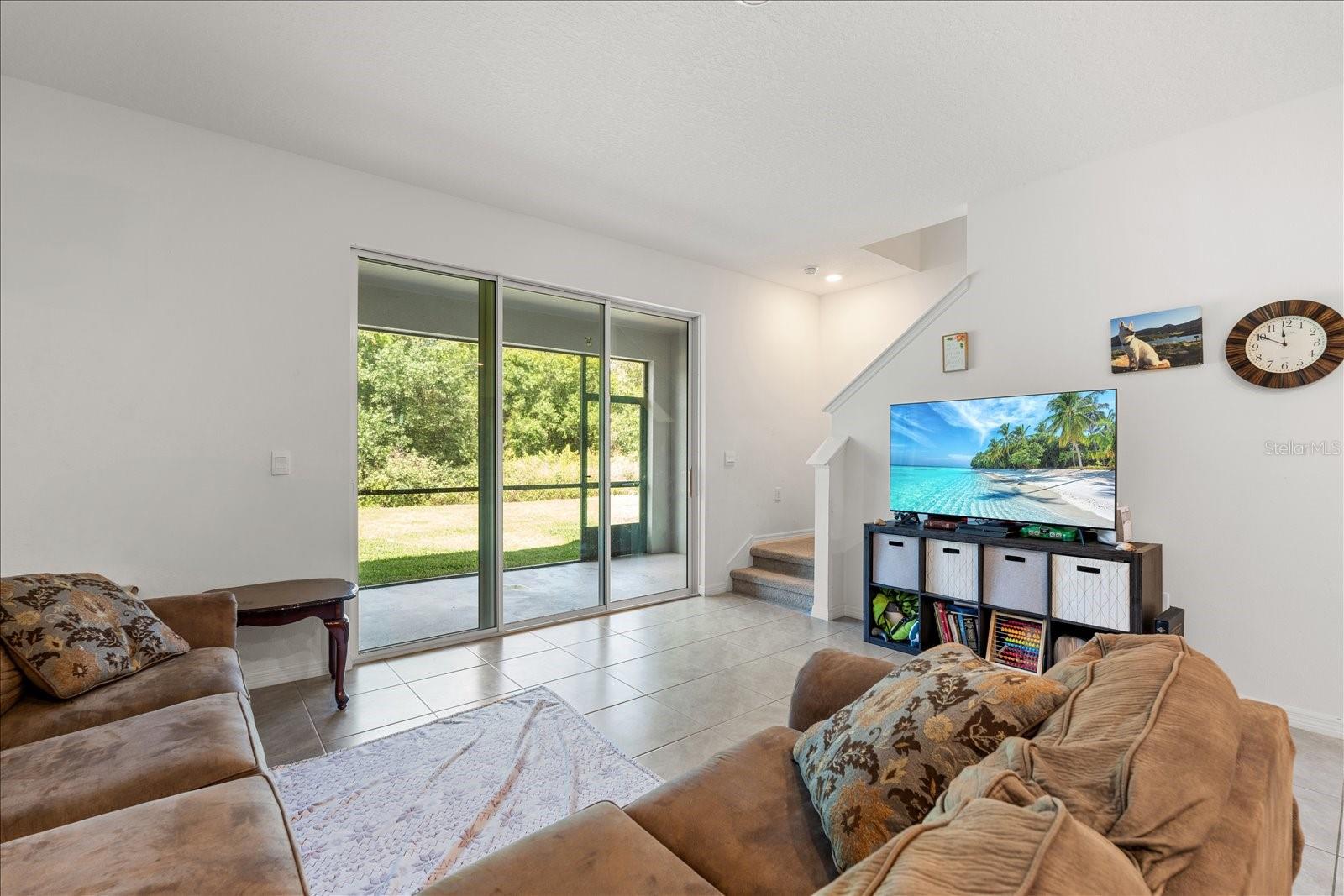 WOODLEAF HAMMOCK A REP OF A POR O - Residential