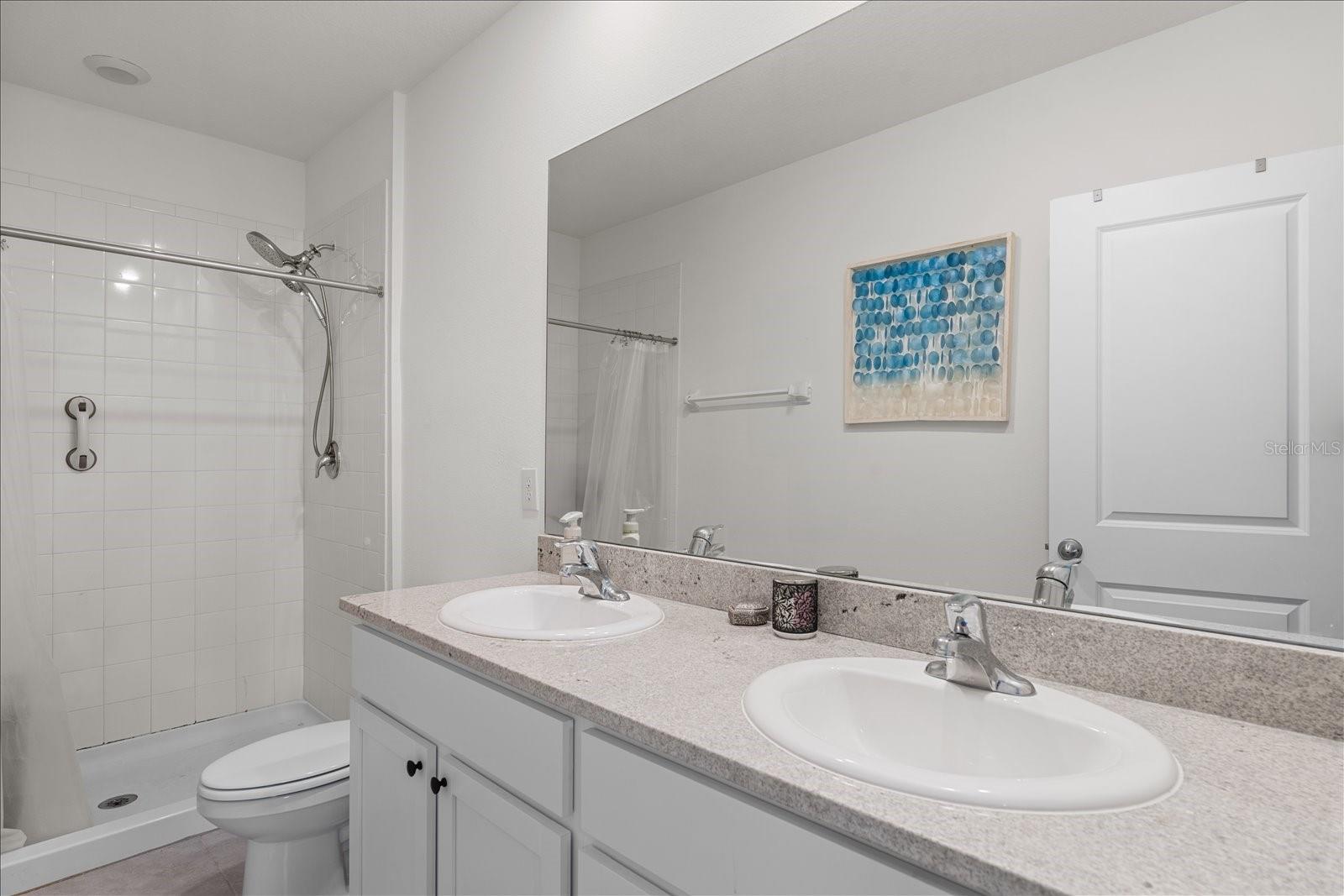 WOODLEAF HAMMOCK A REP OF A POR O - Residential