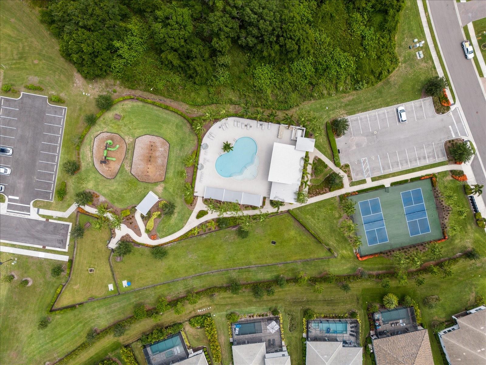 WOODLEAF HAMMOCK A REP OF A POR O - Residential