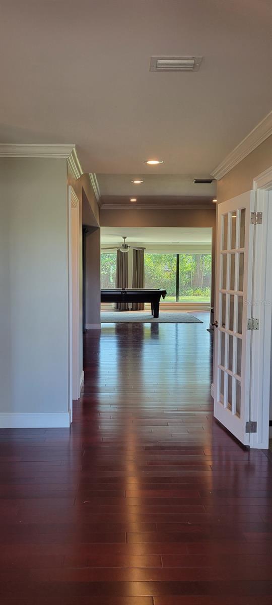 LAKE POINT SOUTH - Residential