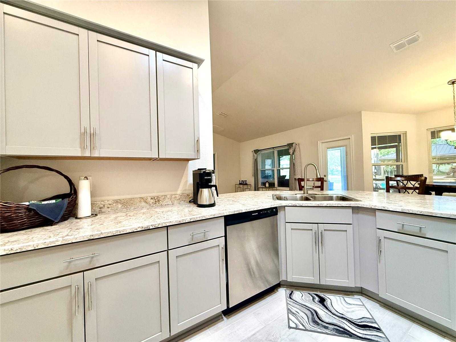 KINGSLAND COUNTRY ESTATE - Residential