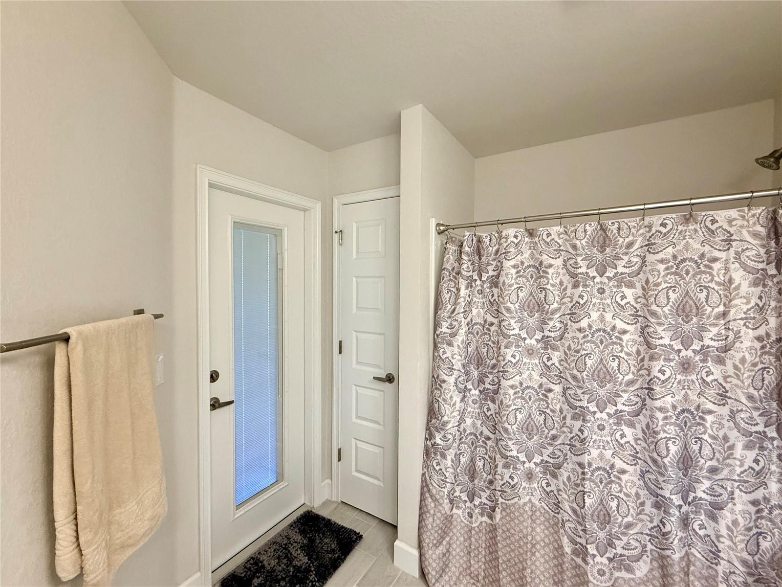 KINGSLAND COUNTRY ESTATE - Residential