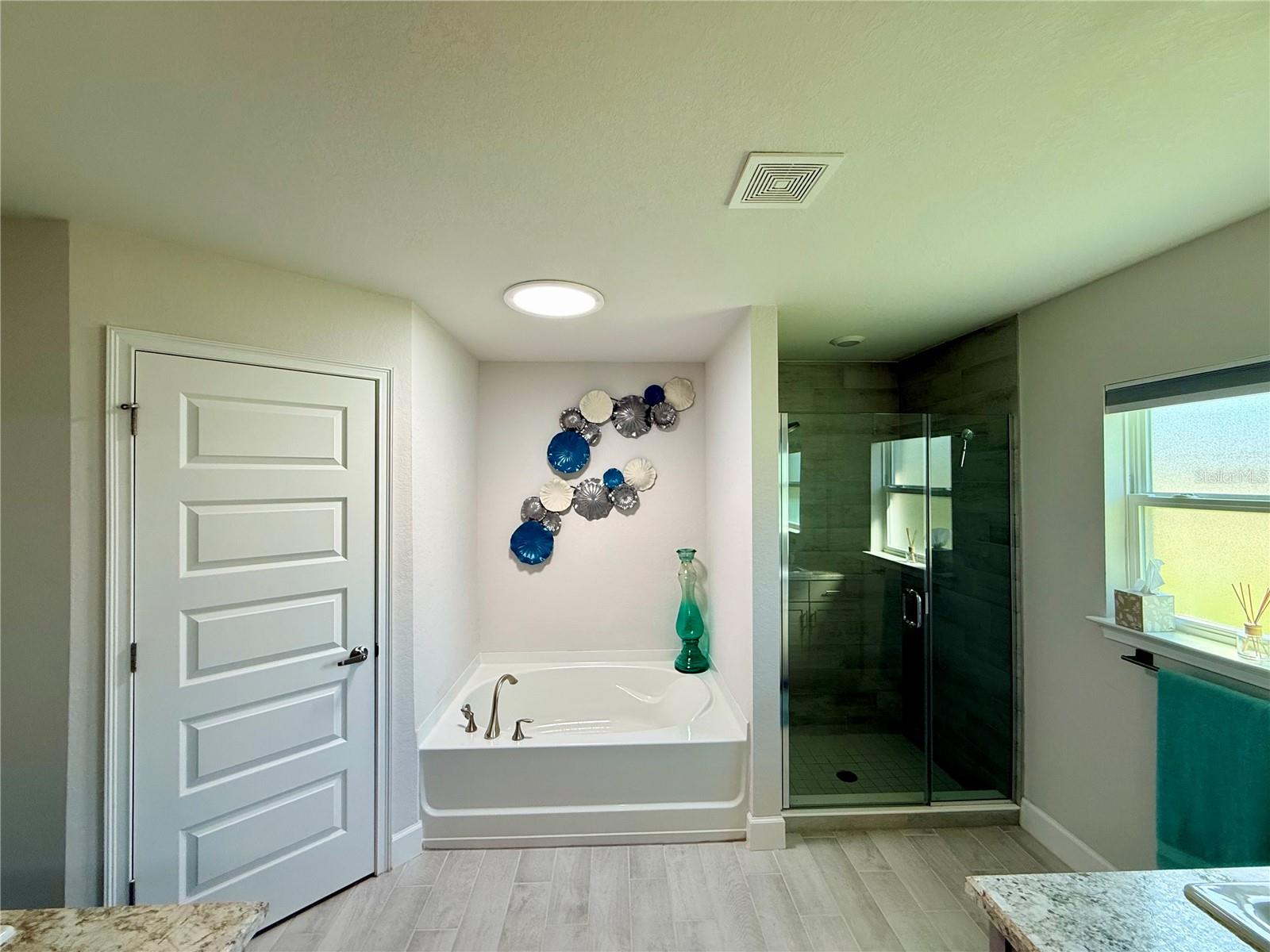 KINGSLAND COUNTRY ESTATE - Residential