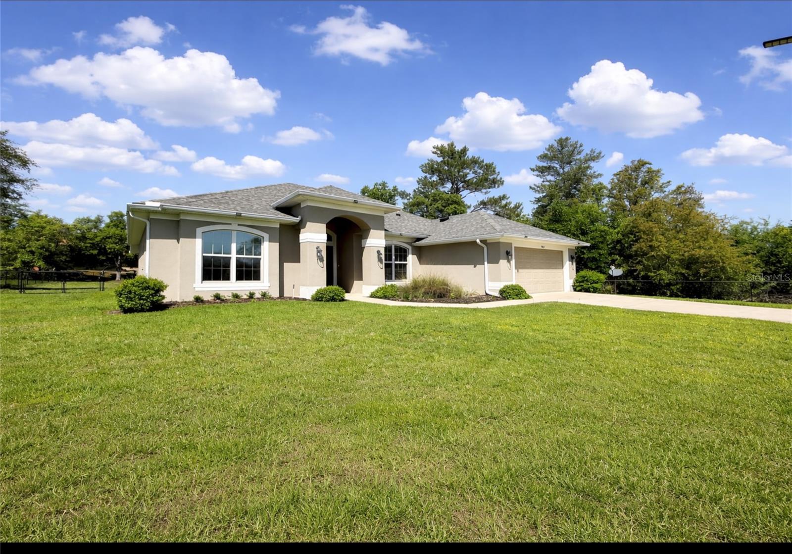 KINGSLAND COUNTRY ESTATE - Residential