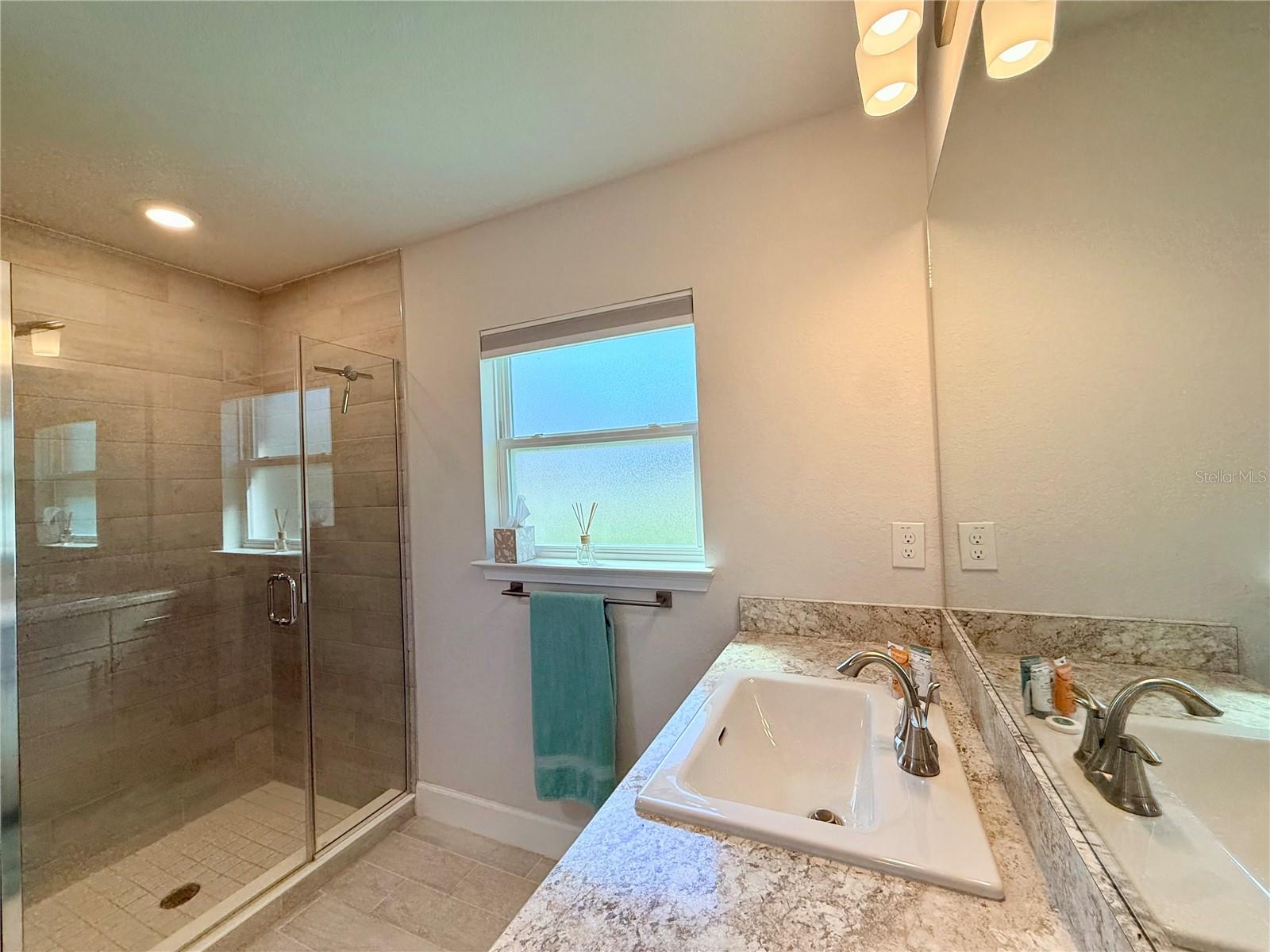 KINGSLAND COUNTRY ESTATE - Residential