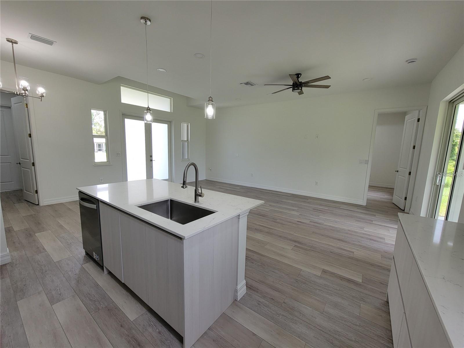 2721 PARASOL LANE