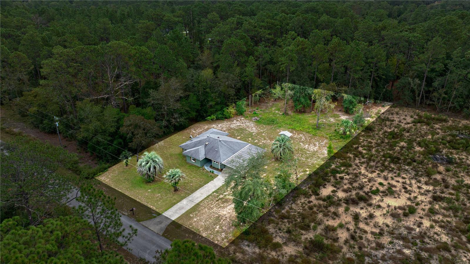 RAINBOW LAKES ESTATE - Residential