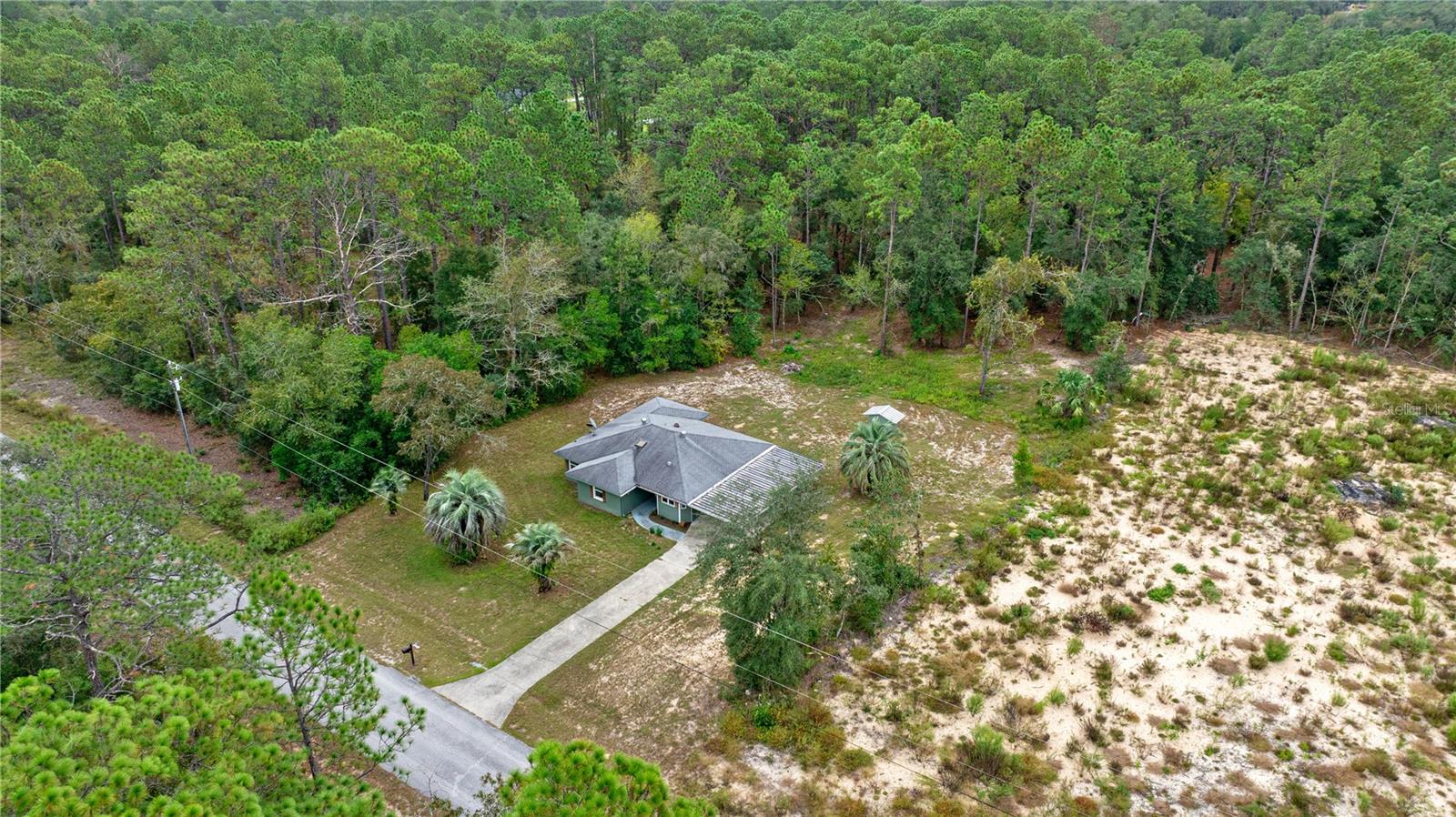 RAINBOW LAKES ESTATE - Residential