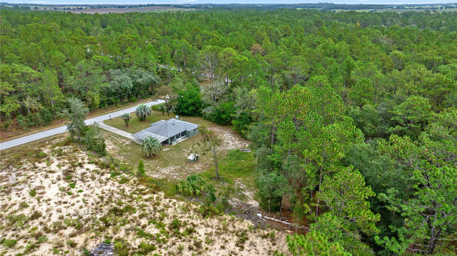 RAINBOW LAKES ESTATE - Residential