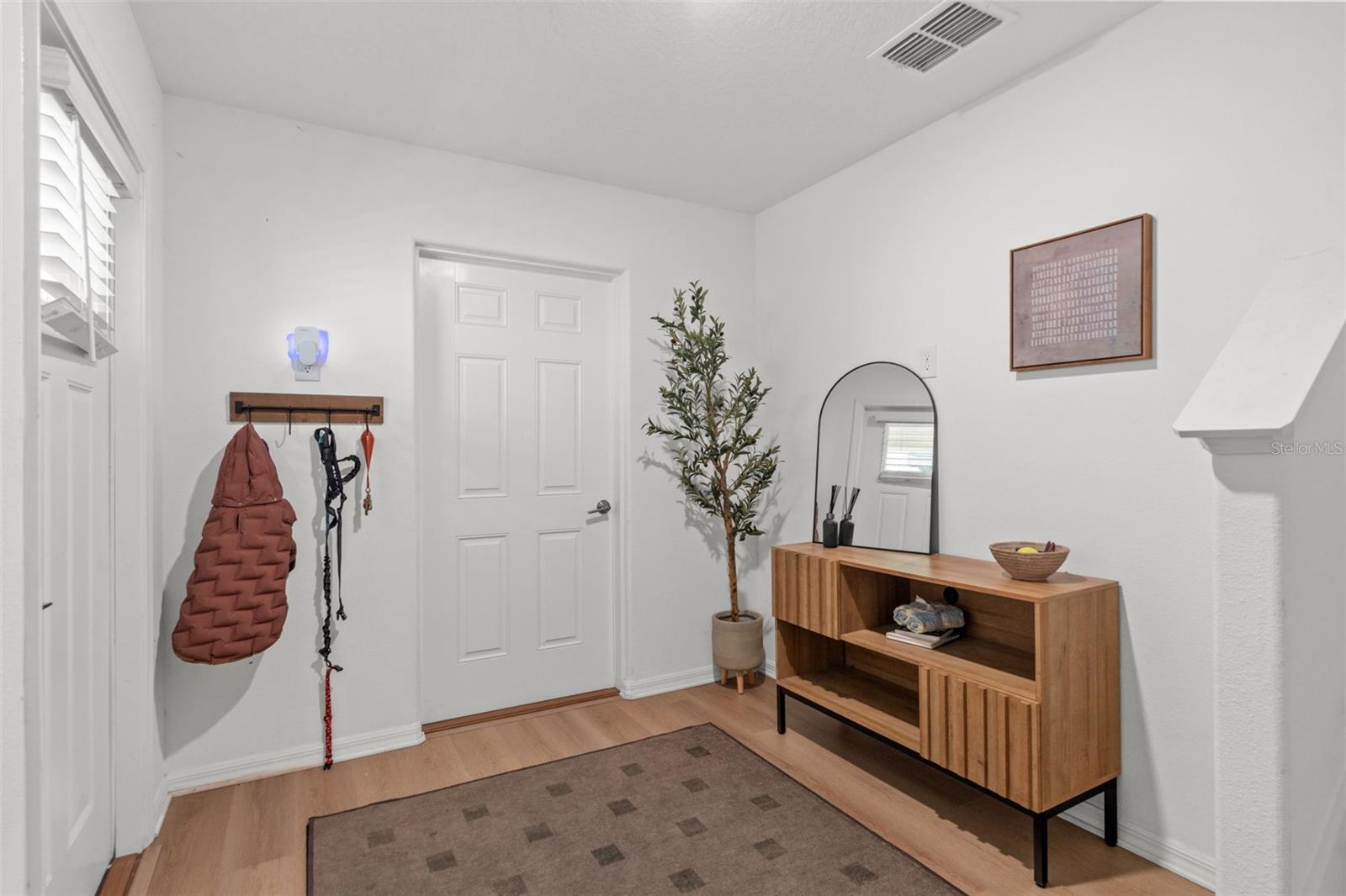 PALM RIVER TOWNHOMES PH 2 - Residential