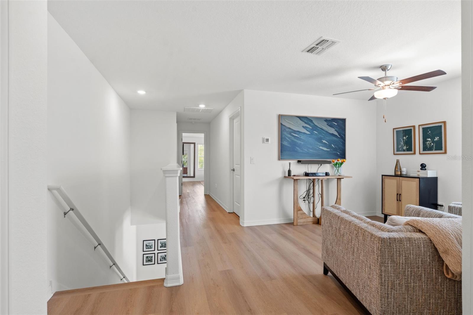 PALM RIVER TOWNHOMES PH 2 - Residential