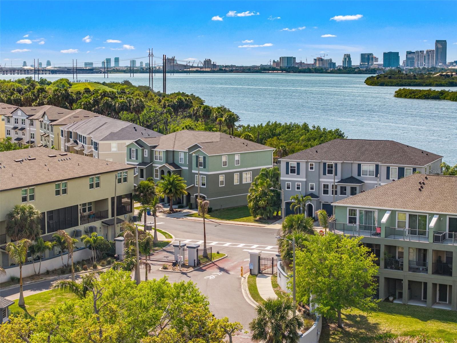 PALM RIVER TOWNHOMES PH 2 - Residential