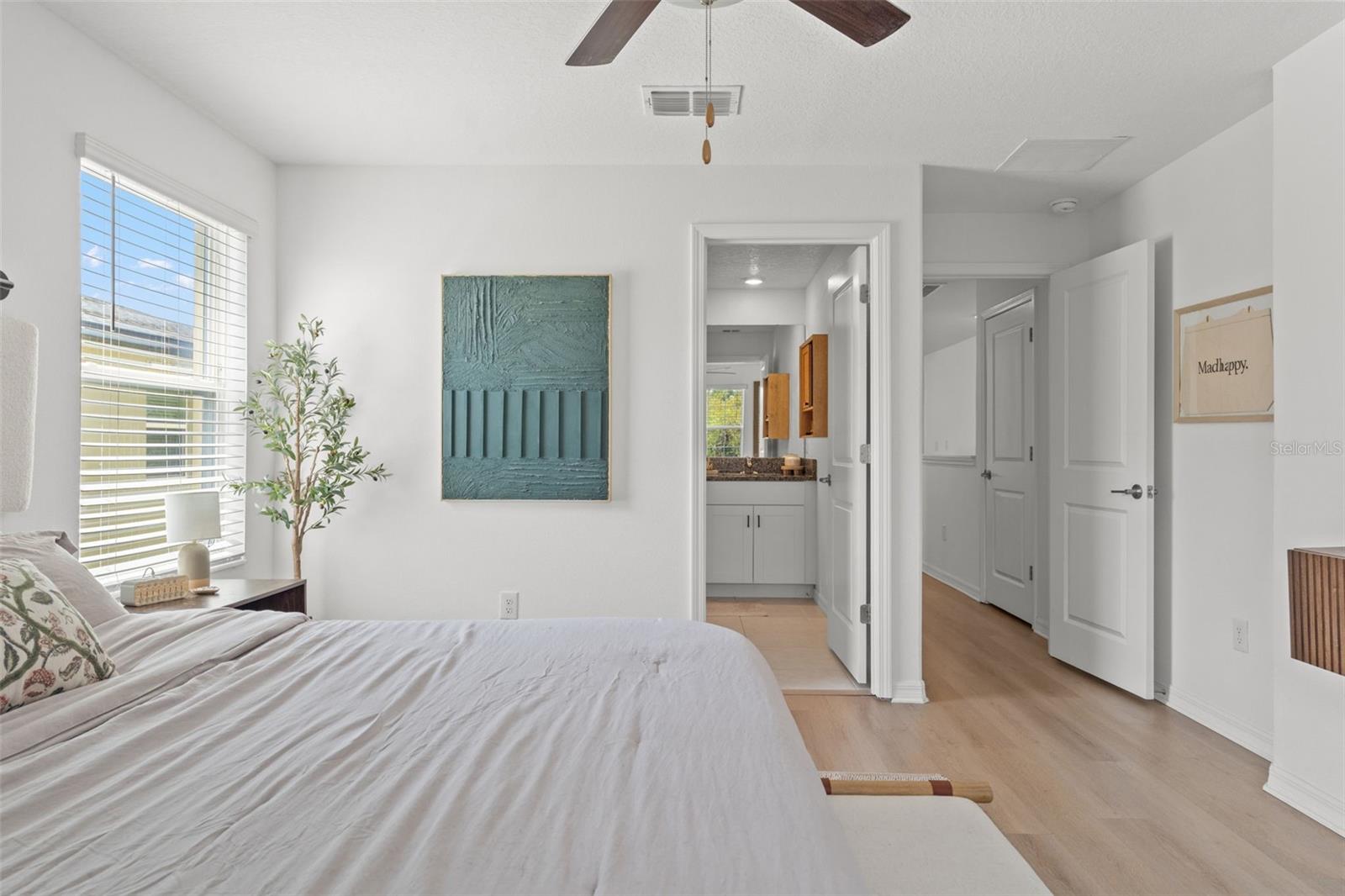 PALM RIVER TOWNHOMES PH 2 - Residential