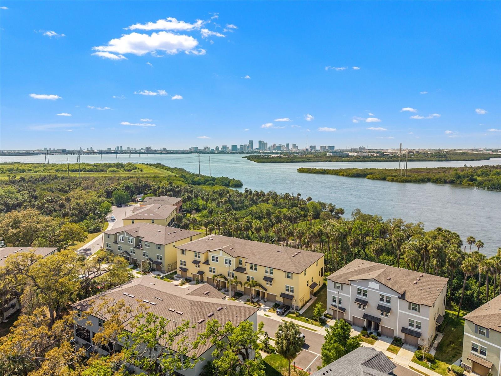 PALM RIVER TOWNHOMES PH 2 - Residential